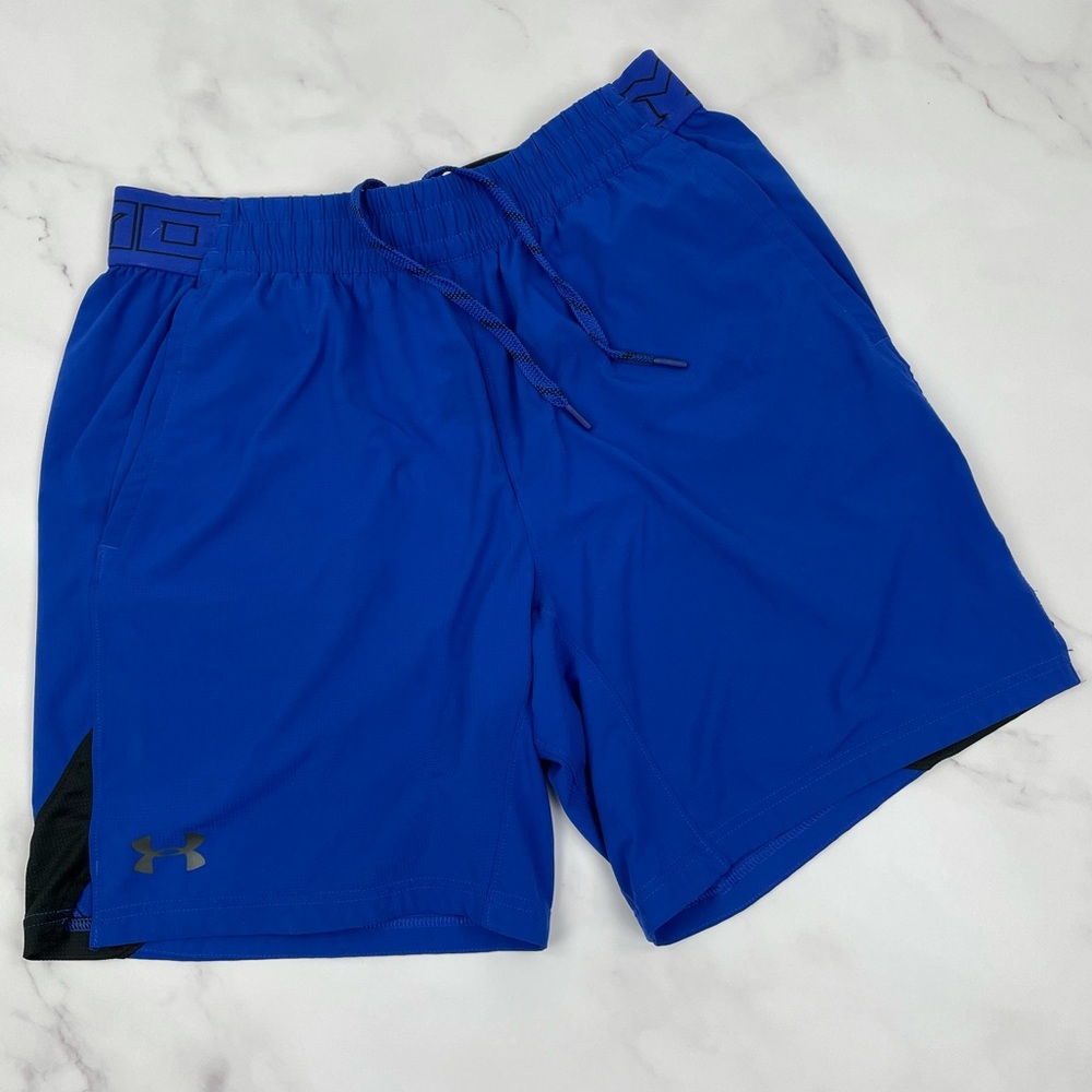 Under Armour Fitted Heat Gear Athletic Shorts L